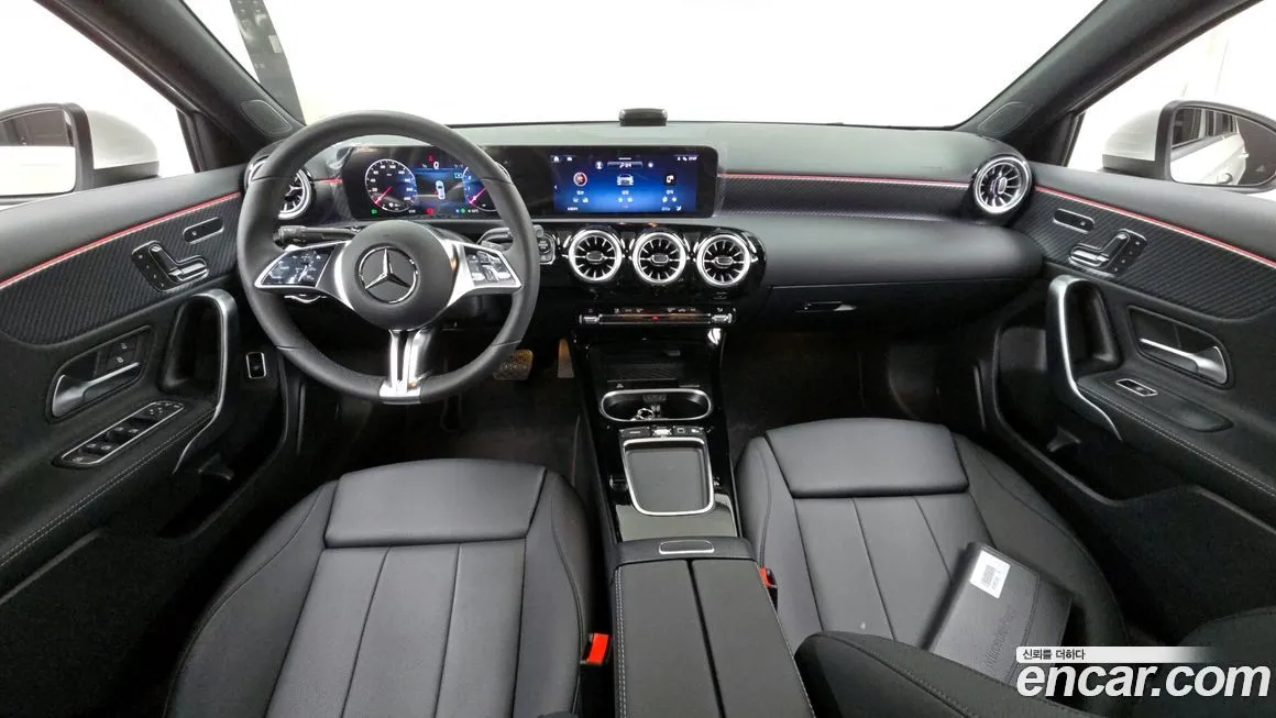 Mercedes-Benz A-Class — фото 10