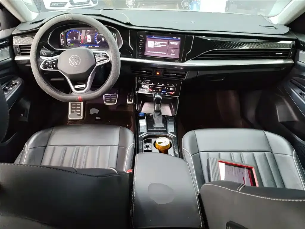 Volkswagen Passat — фото 5