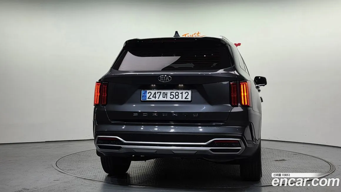 Kia Sorento — фото 3