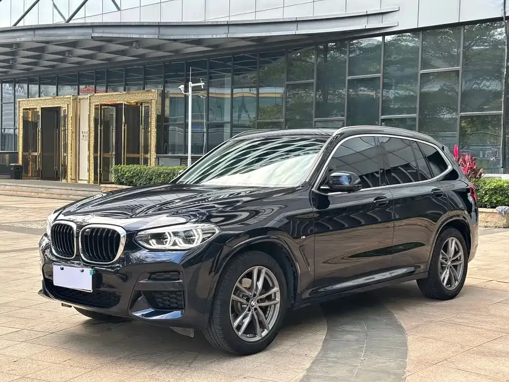 BMW X3 — фото 1