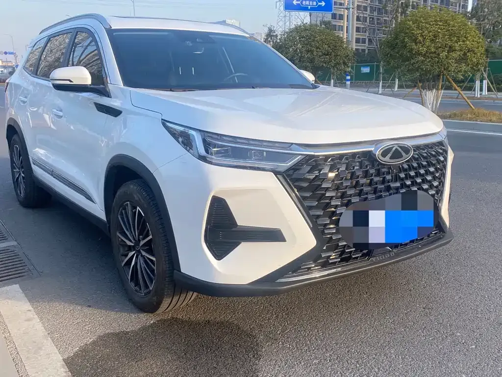 Chery Tiggo 8 PRO — фото 10