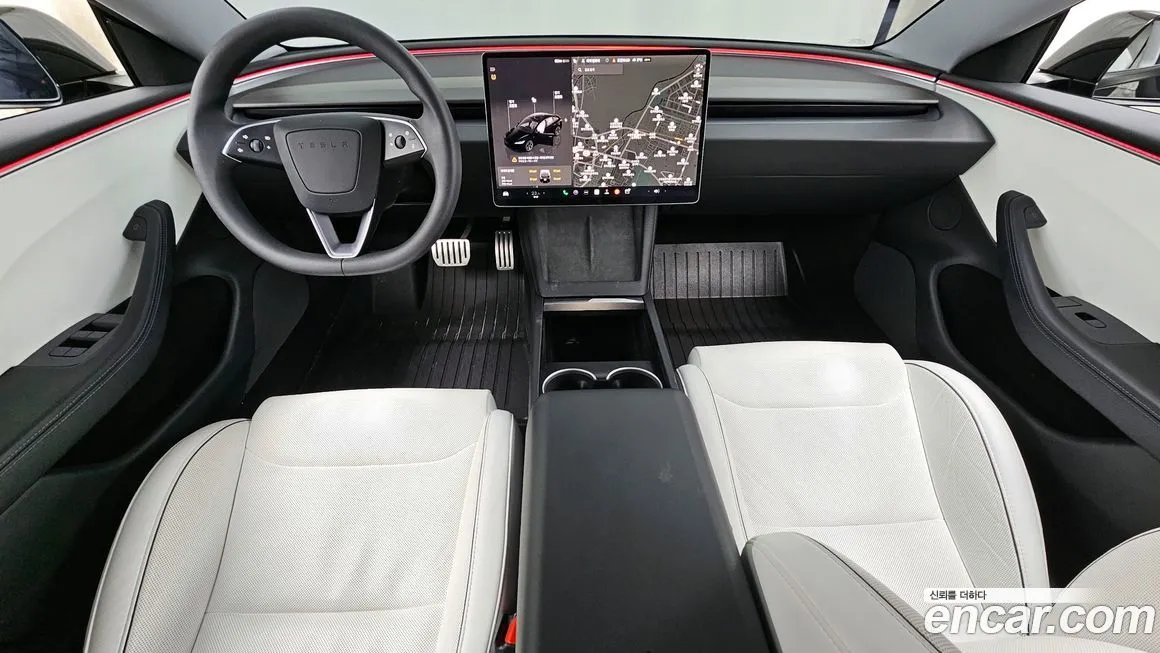 Tesla Model 3 — фото 9
