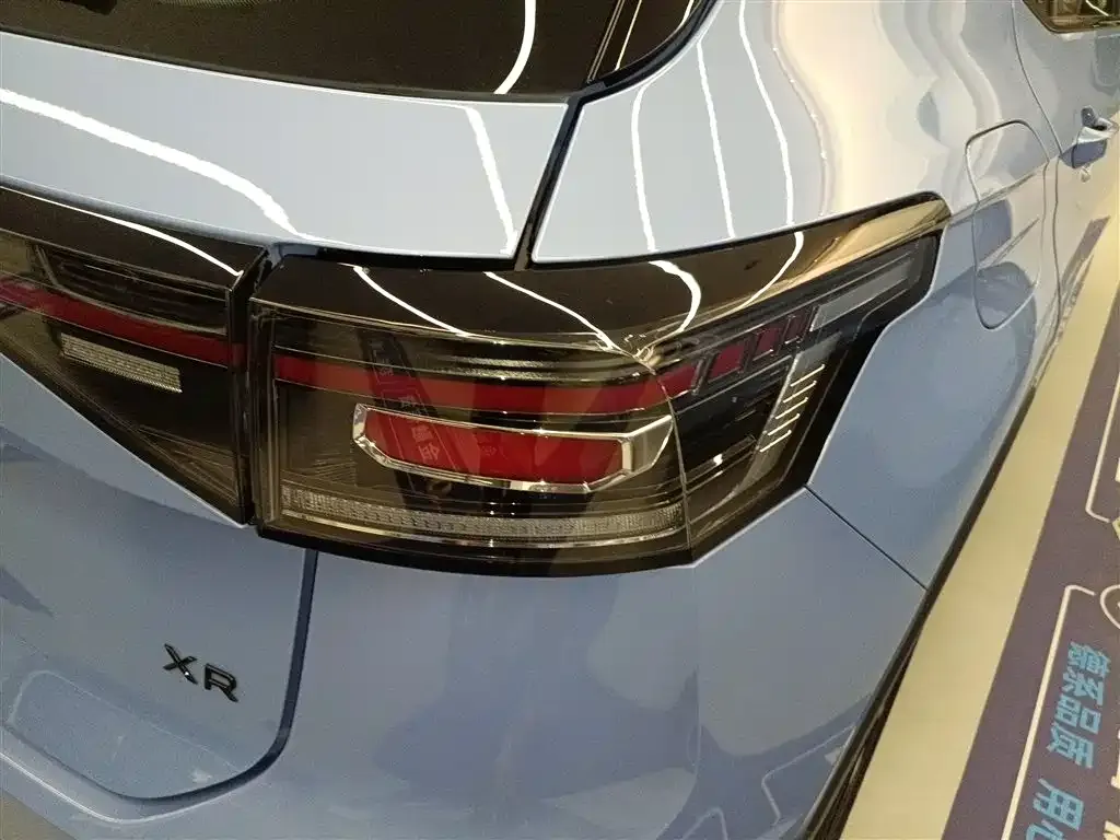 Volkswagen Tharu — фото 2