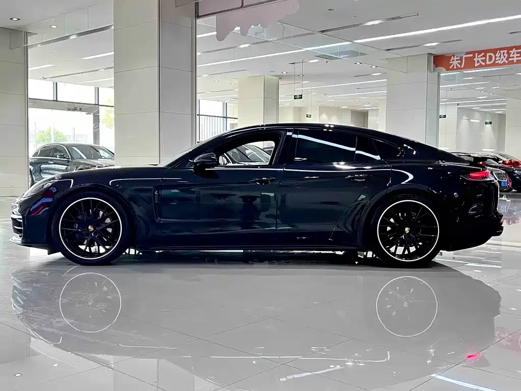 Porsche Panamera — фото 2
