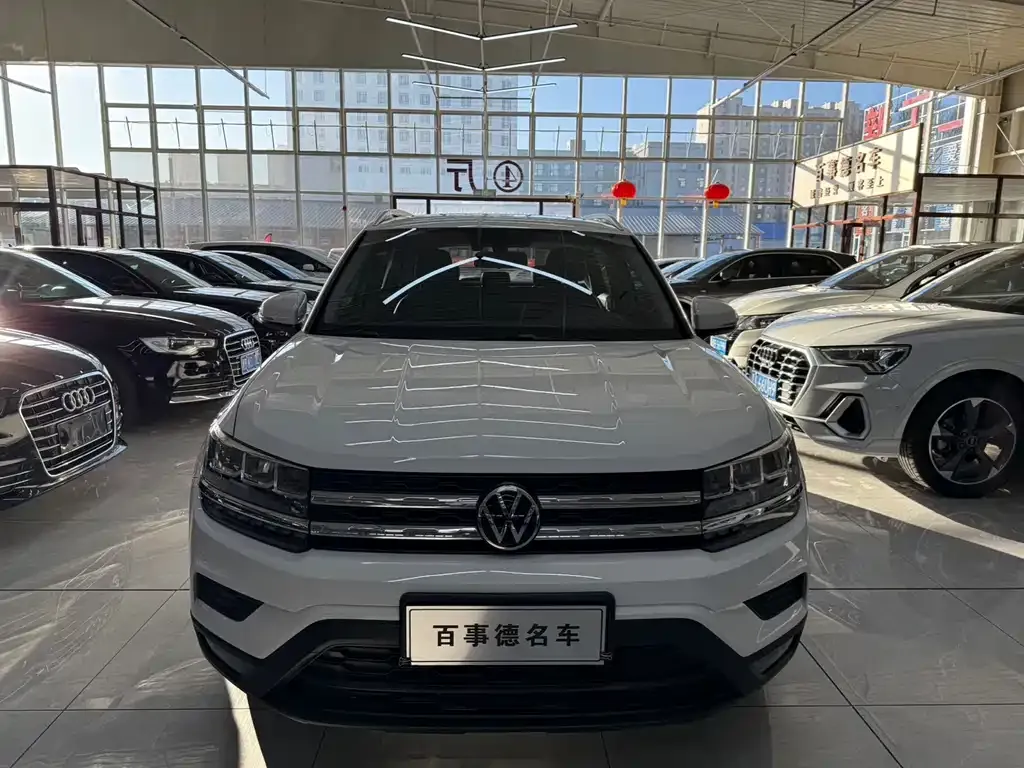 Volkswagen Tharu — фото 2