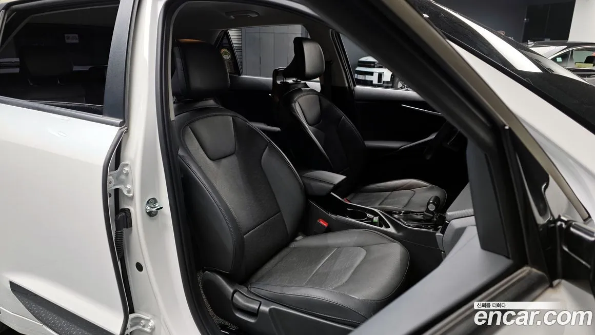 Kia Niro — фото 10