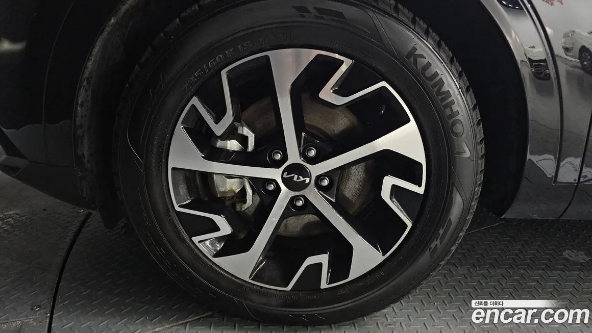 Kia Sportage — фото 5