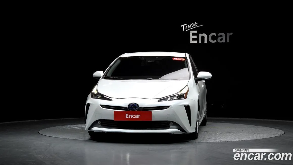Toyota Prius — фото 3