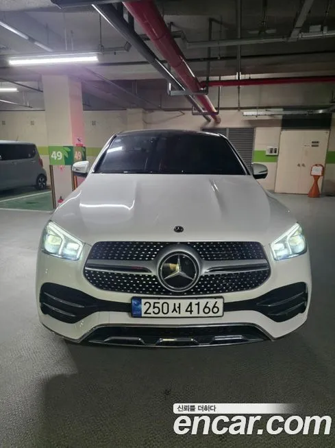 Mercedes-Benz GLE-Class — фото 4