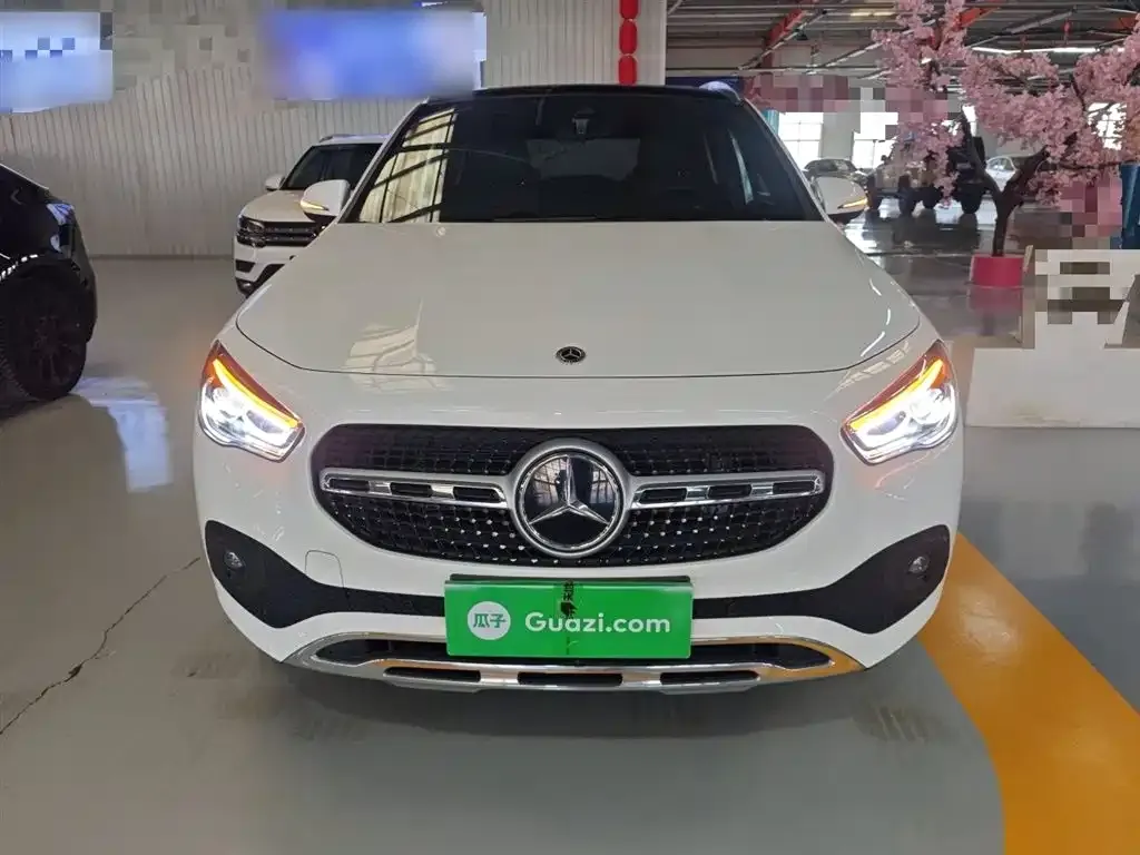 Mercedes-Benz GLA — фото 7