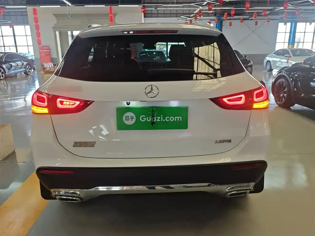 Mercedes-Benz GLA — фото 10