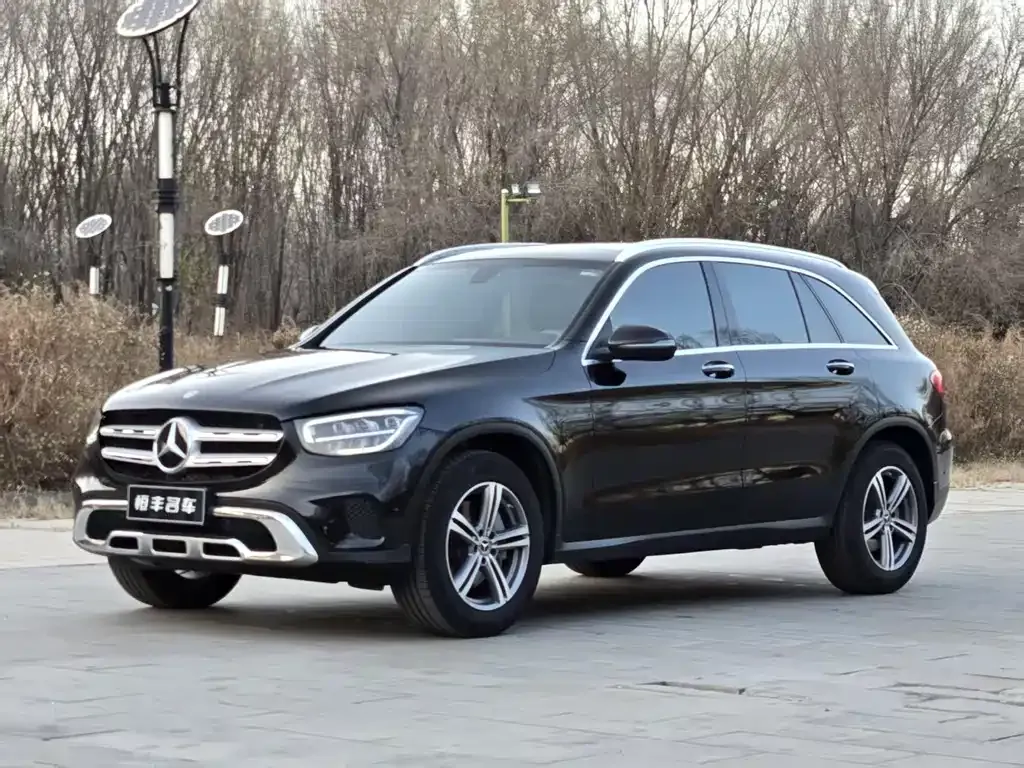 Mercedes-Benz GLC — фото 1