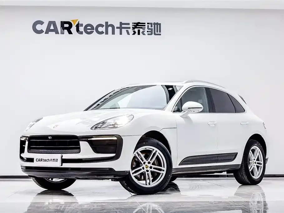 Porsche Macan — фото 1