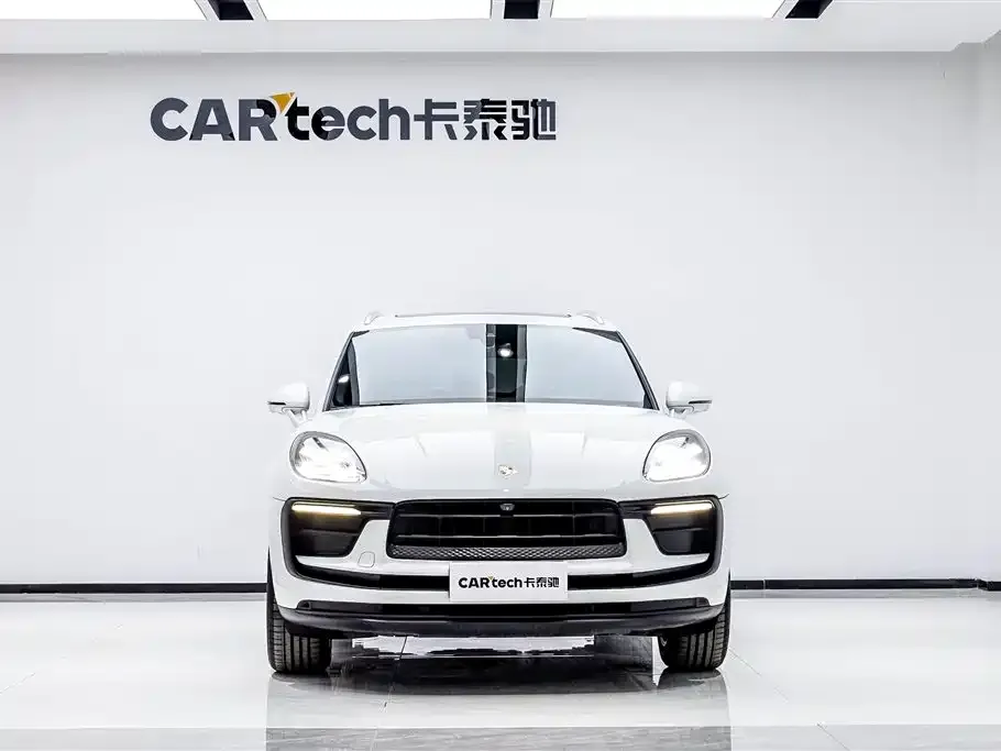 Porsche Macan — фото 7
