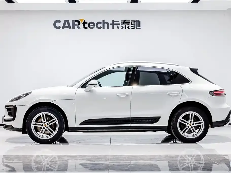 Porsche Macan — фото 5