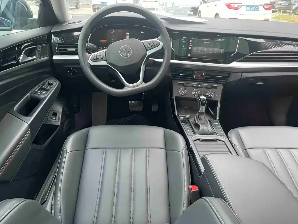 Volkswagen Passat — фото 6