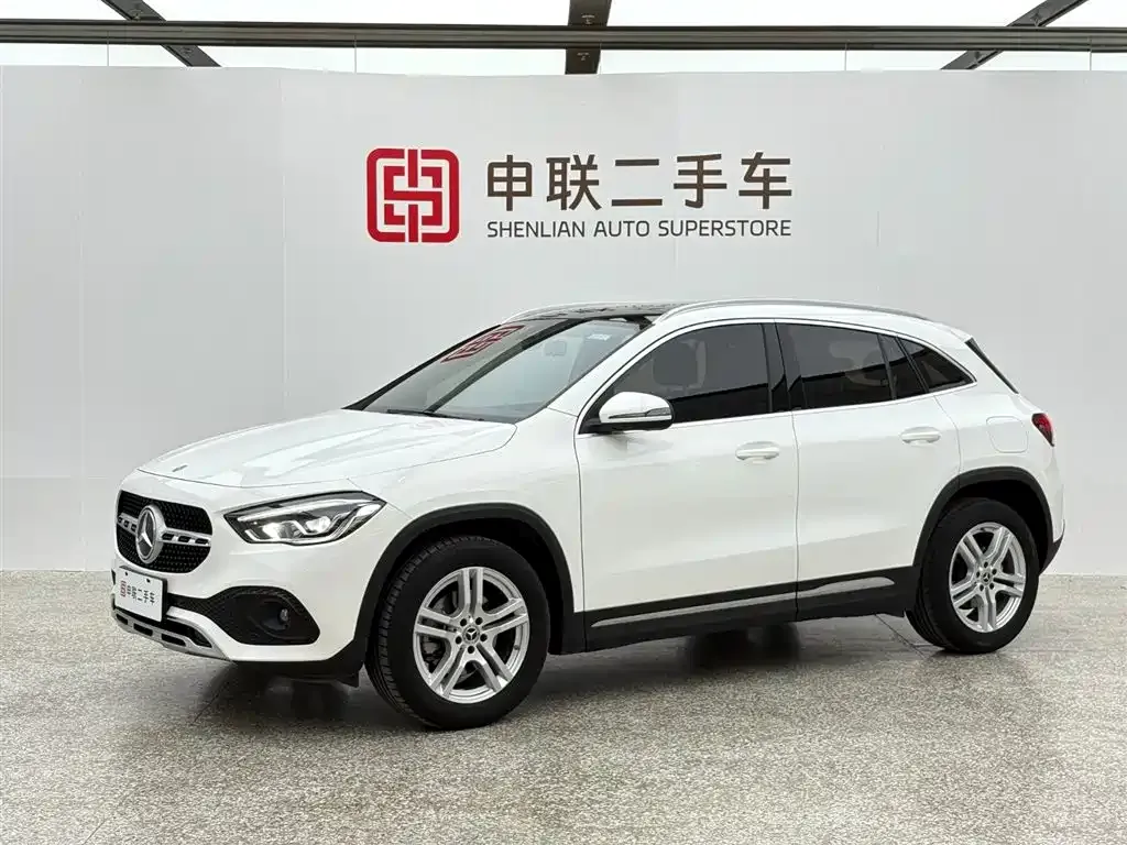 Mercedes-Benz GLA — фото 1