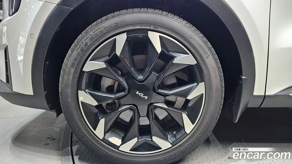 Kia Sorento — фото 5