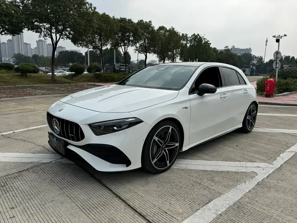 Mercedes-Benz A-Class AMG — фото 1