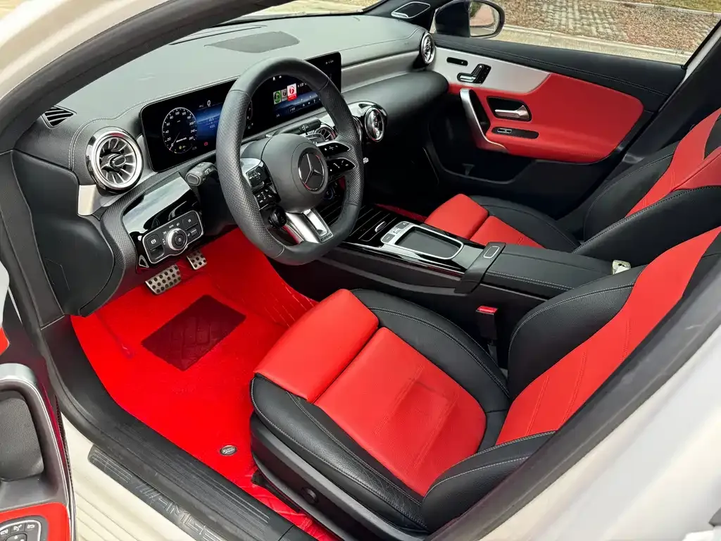 Mercedes-Benz A-Class AMG — фото 9
