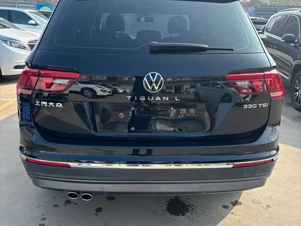Volkswagen Tiguan L — фото 4