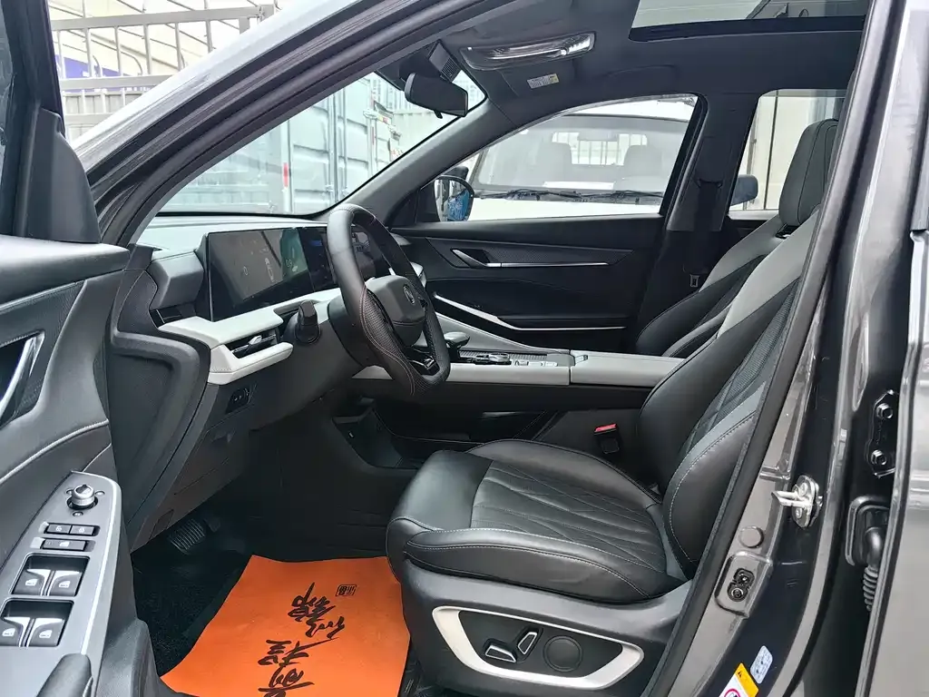 Changan CS75PLUS — фото 2