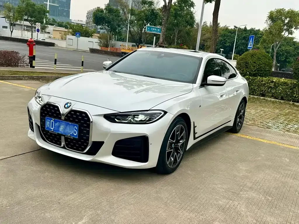 BMW 4 Series — фото 1