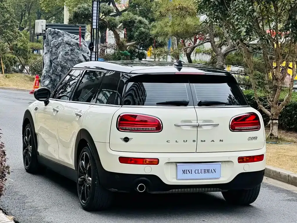 MINI Clubman — фото 5