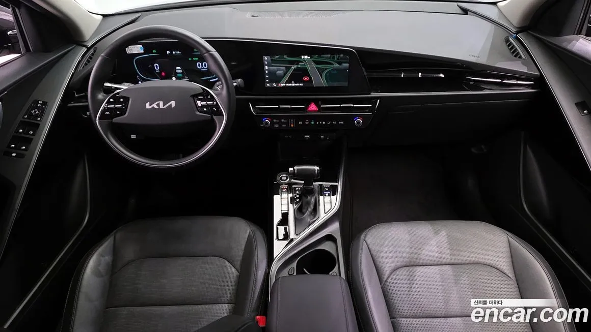 Kia Niro — фото 8