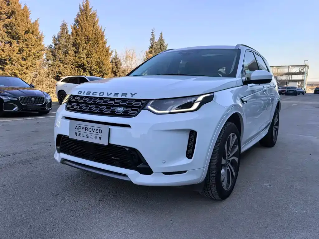 Land Rover Discovery Sport — фото 1