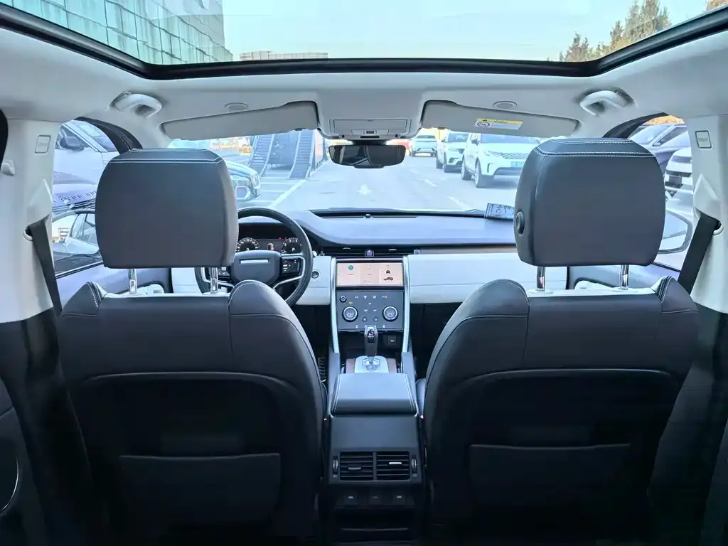 Land Rover Discovery Sport — фото 2