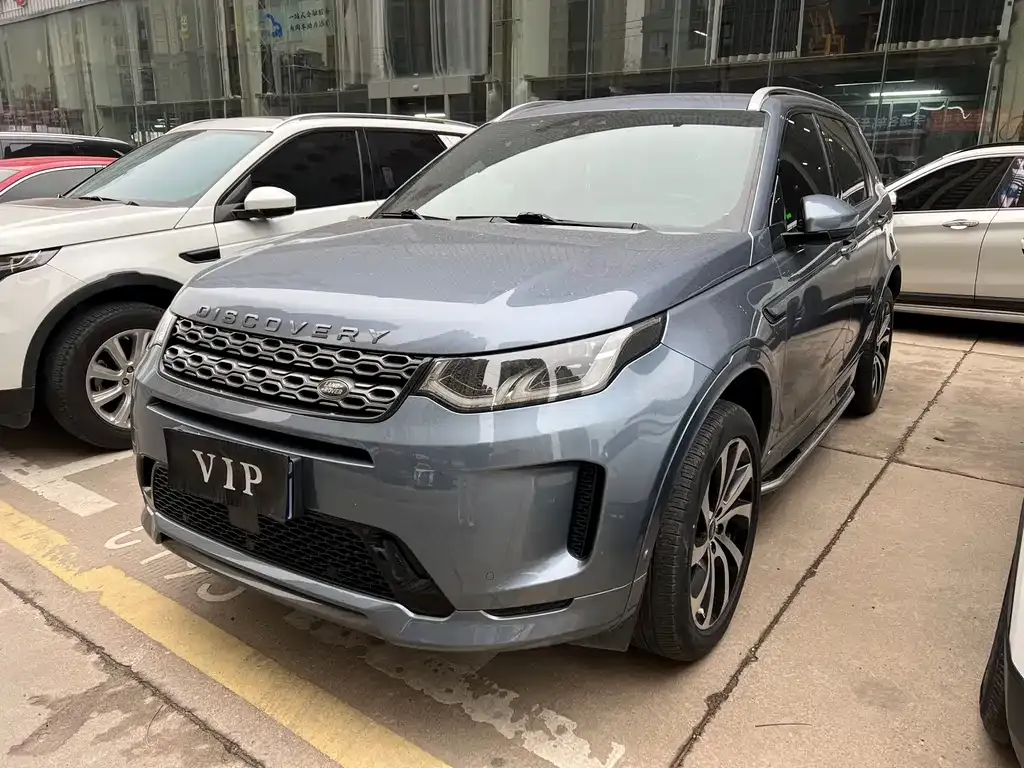 Land Rover Discovery Sport — фото 1