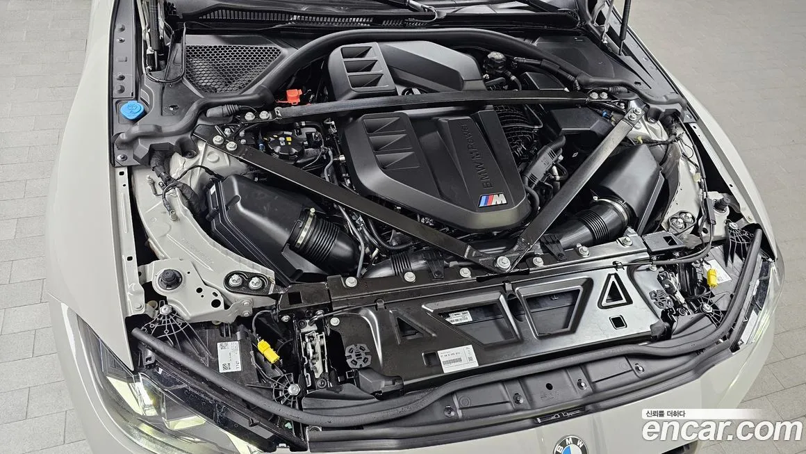 BMW M4 — фото 10