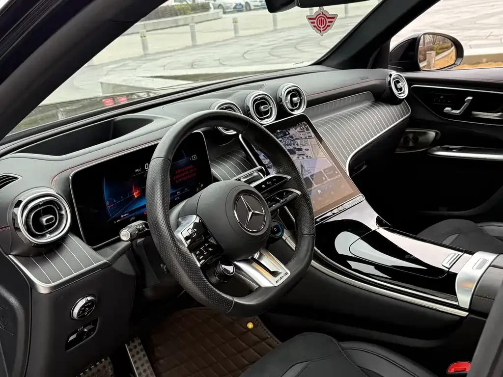 Mercedes-Benz GLC AMG — фото 2