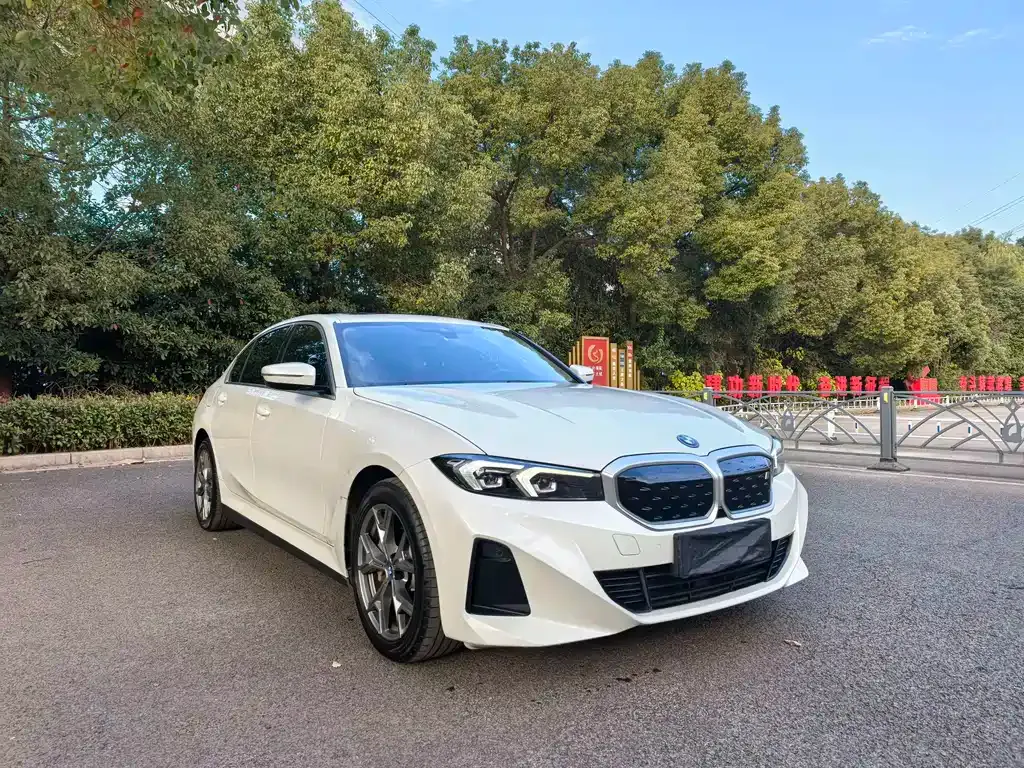 BMW i3 — фото 10