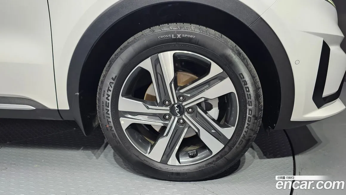 Kia Sorento — фото 2