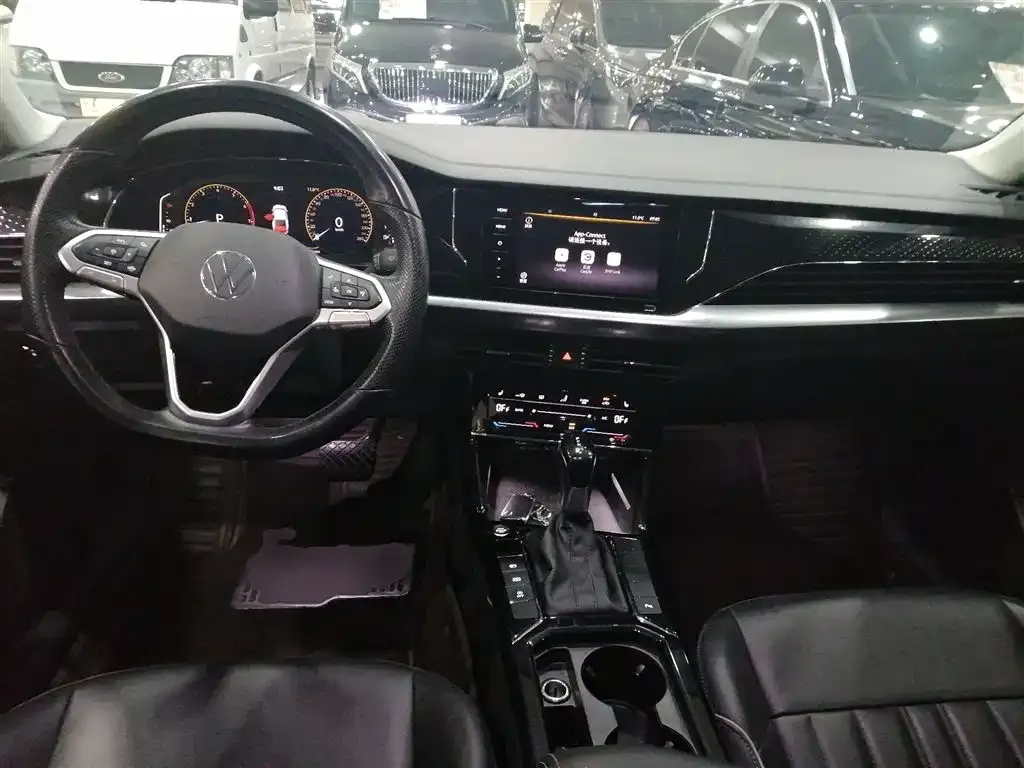 Volkswagen Passat — фото 9
