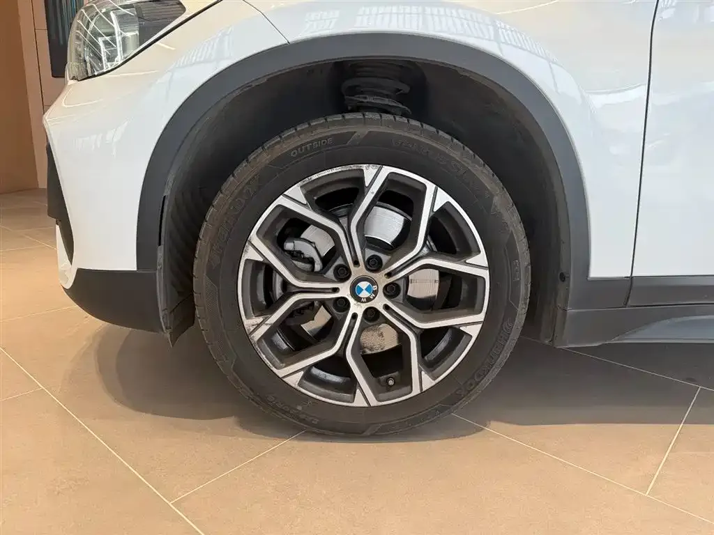 BMW X1 — фото 6