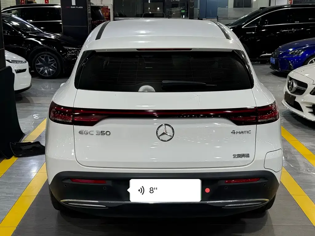 Mercedes-Benz EQC — фото 2