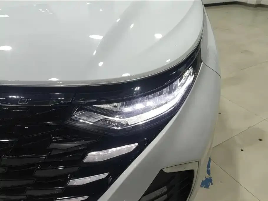 Hyundai Custo — фото 9