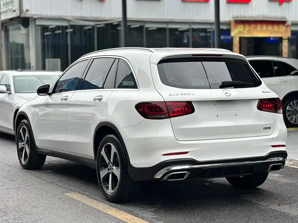 Mercedes-Benz GLC — фото 6