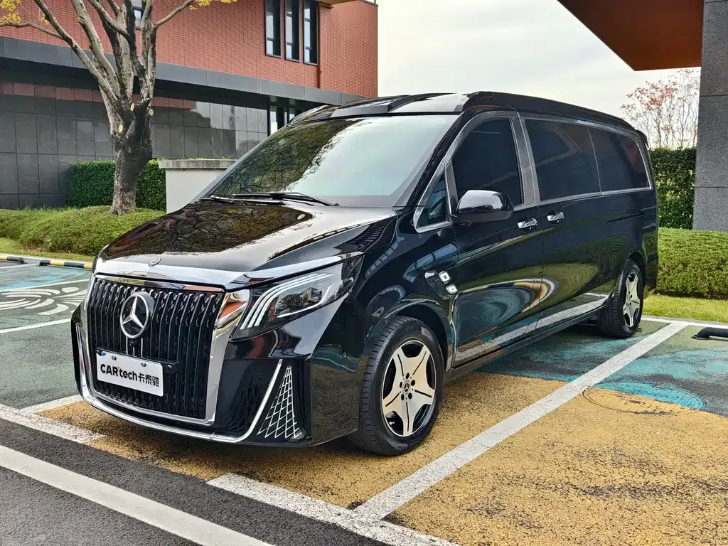 Mercedes-Benz Vito — фото 1