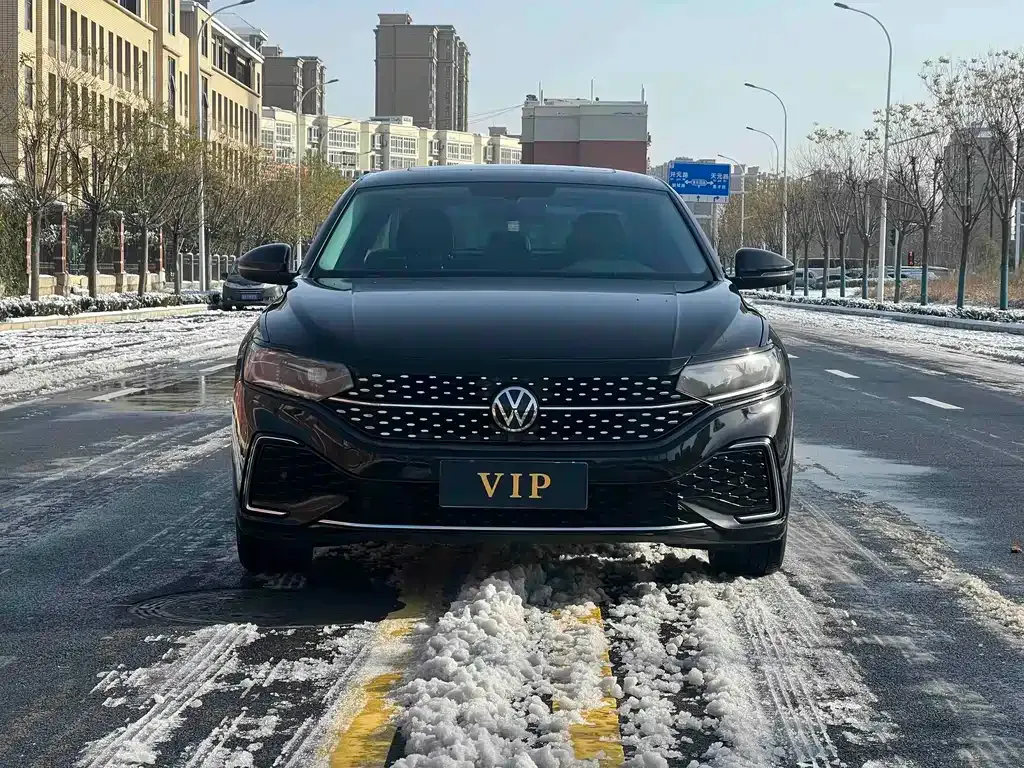 Volkswagen Passat — фото 3