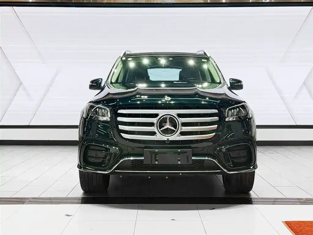 Mercedes-Benz GLS — фото 8