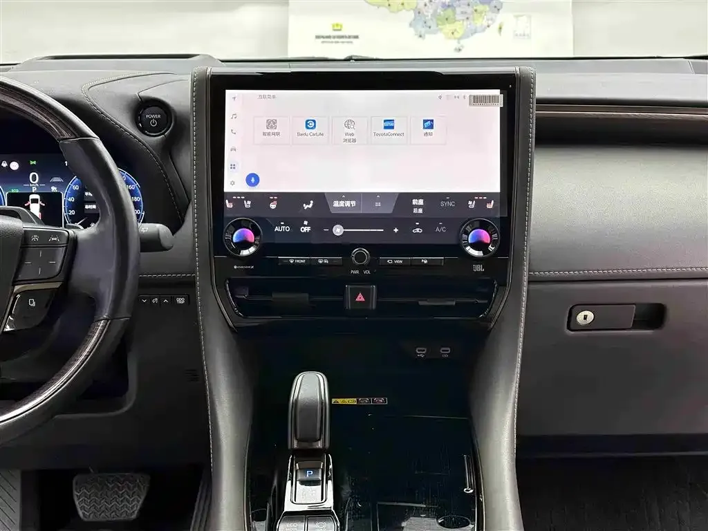 Toyota Vellfire — фото 2