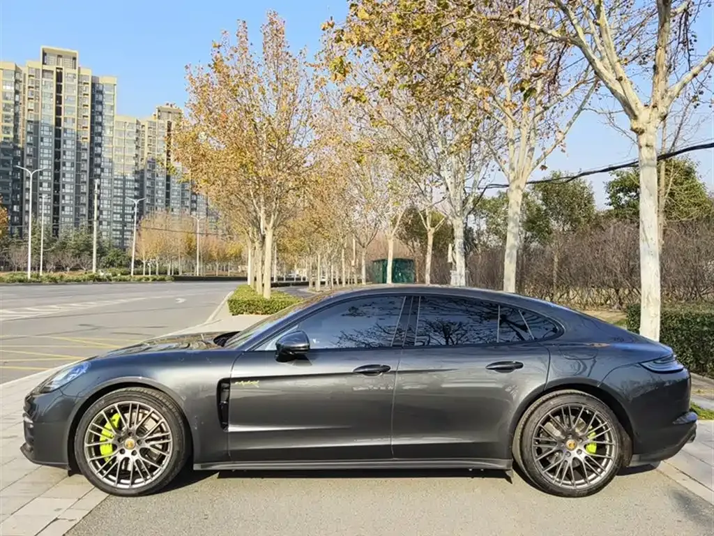 Porsche Panamera Hybrid — фото 10