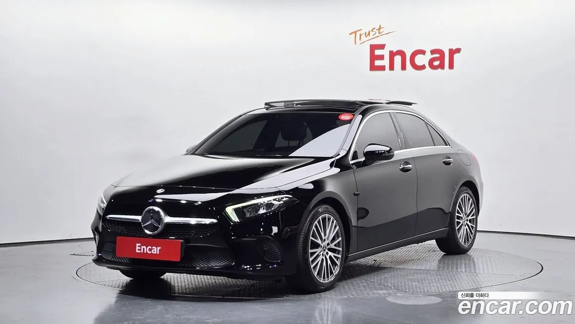 Mercedes-Benz A-Class — фото 1
