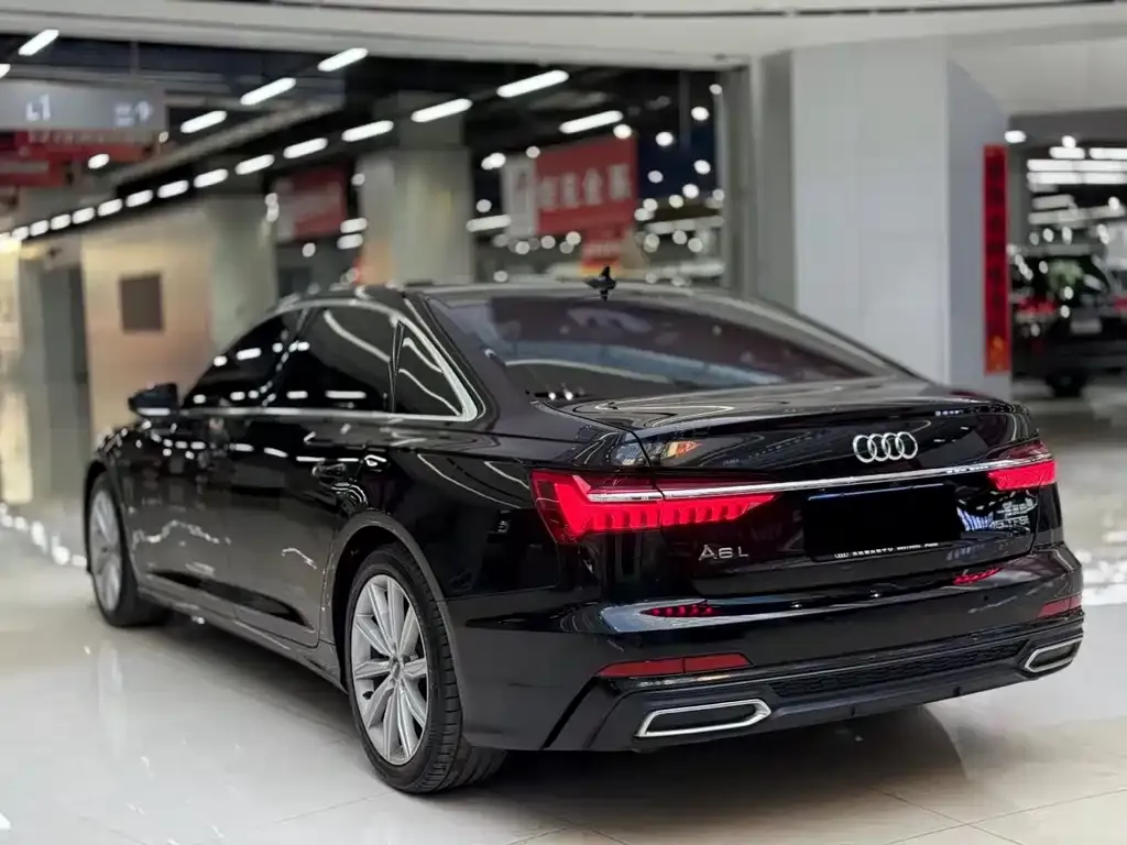 Audi A6L — фото 4