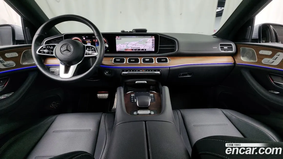 Mercedes-Benz GLE-Class — фото 7