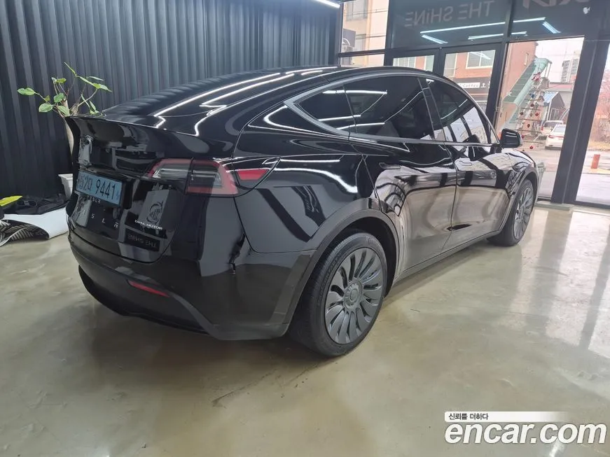Tesla Model Y — фото 3